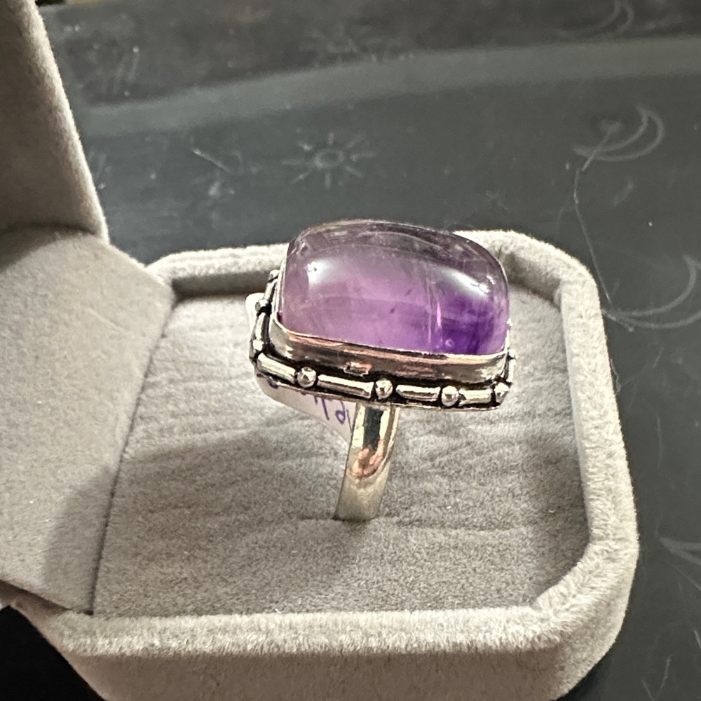 Sterling Silver Amethyst Statement Ring - Purple Size 8 - Picture 2 of 5